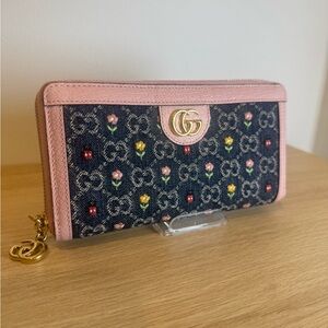 Gucci Japan exclusive denim wallet